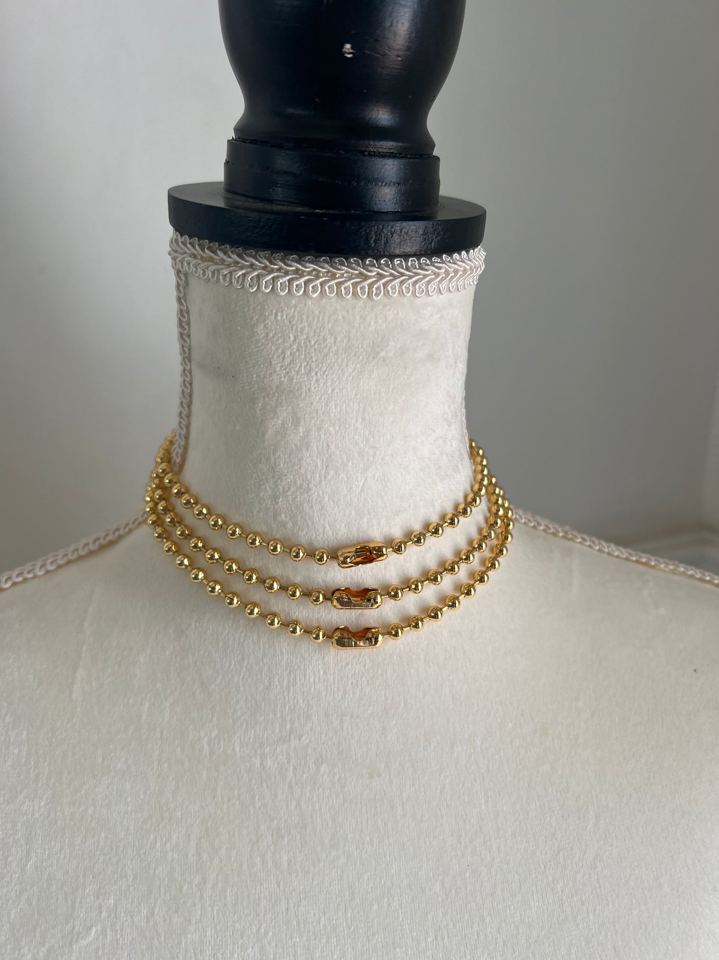 18K GOLD PLATED BALL CHAIN CHOKER