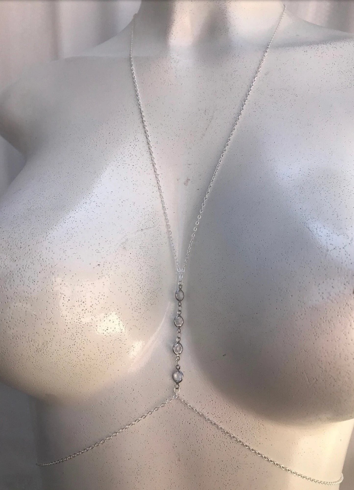 CRYSTAL BODY CHAIN
