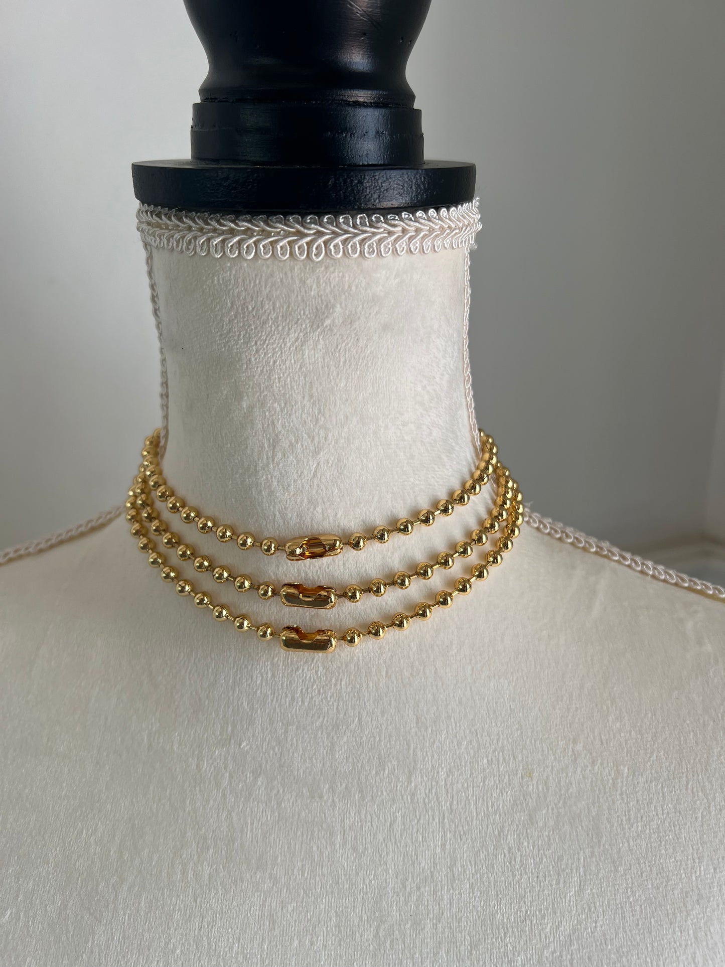 18K GOLD PLATED BALL CHAIN CHOKER