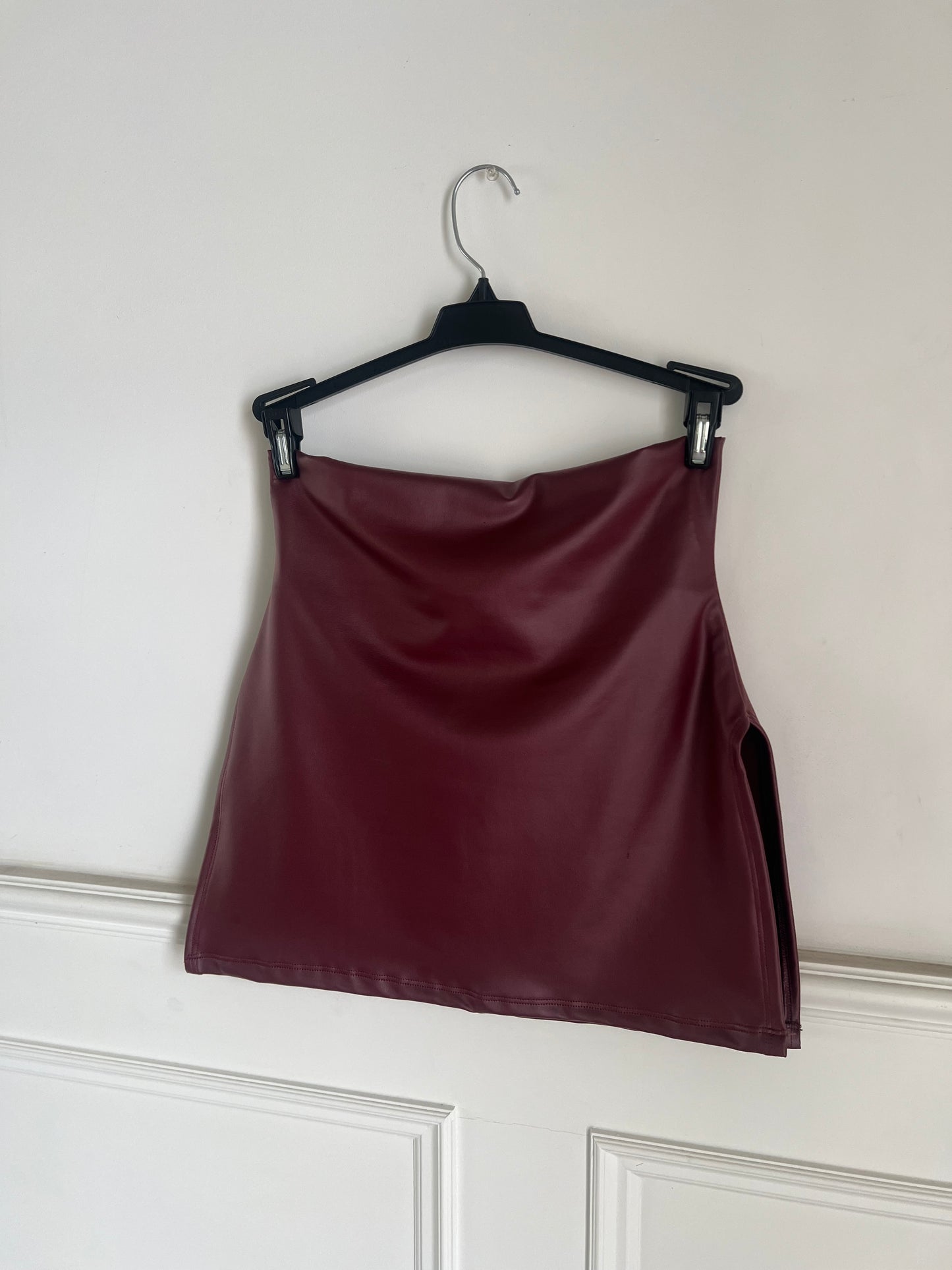 FAUX LEATHER TUBE TOP