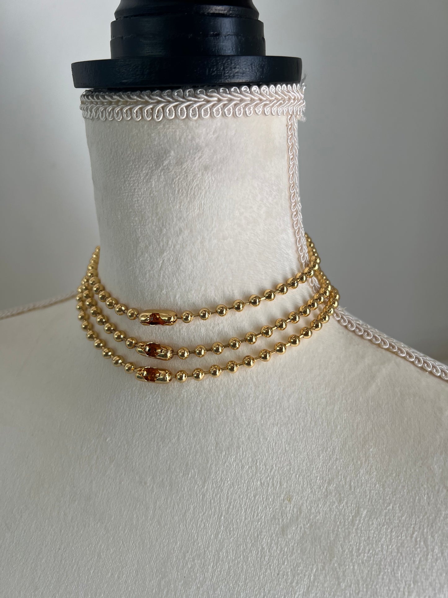 18K GOLD PLATED BALL CHAIN CHOKER
