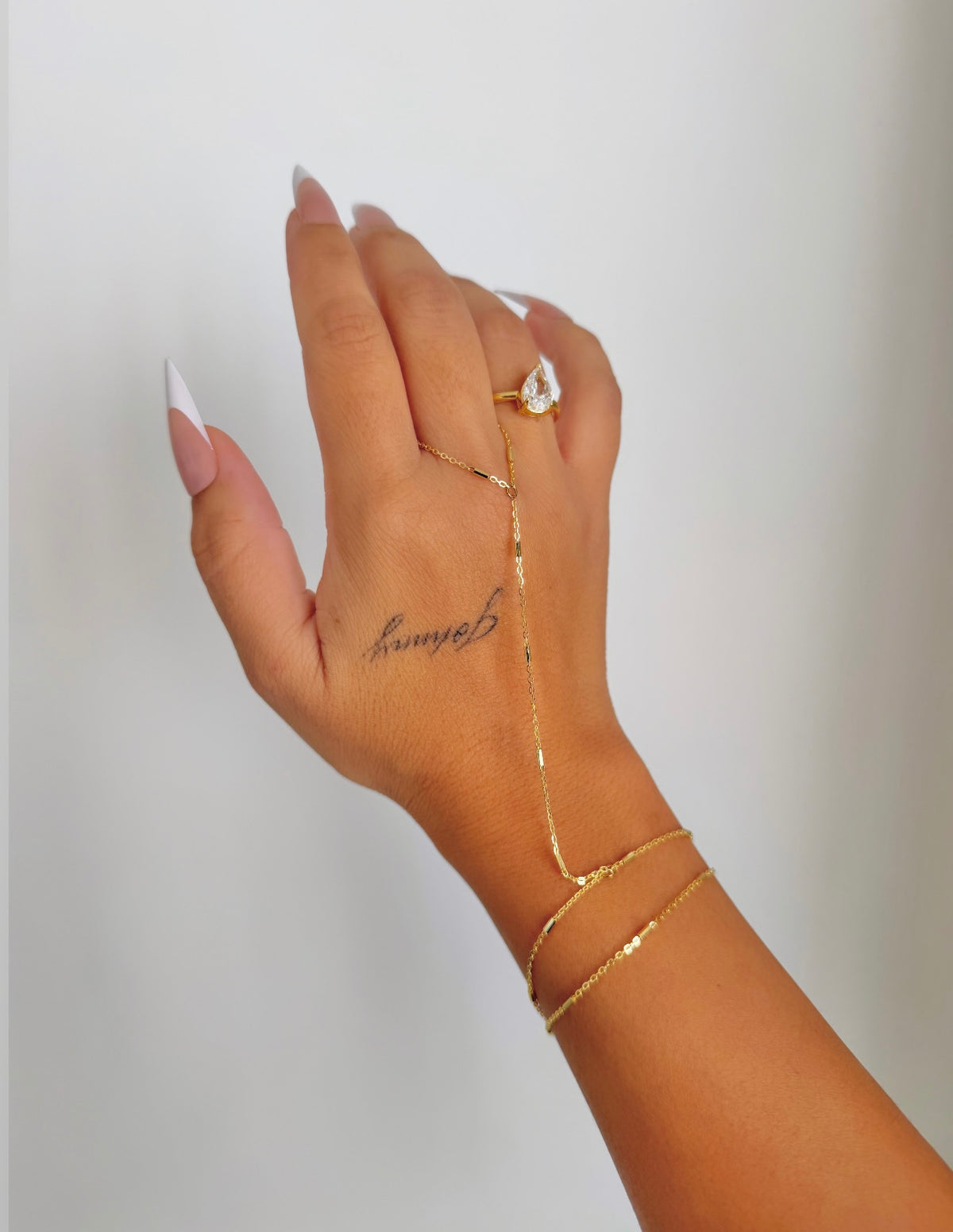18K Gold Bar Link hand chain