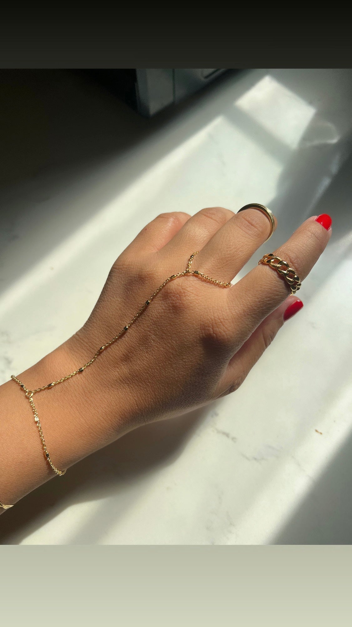 18K GP HAND CHAIN | HANDLET BRACELET