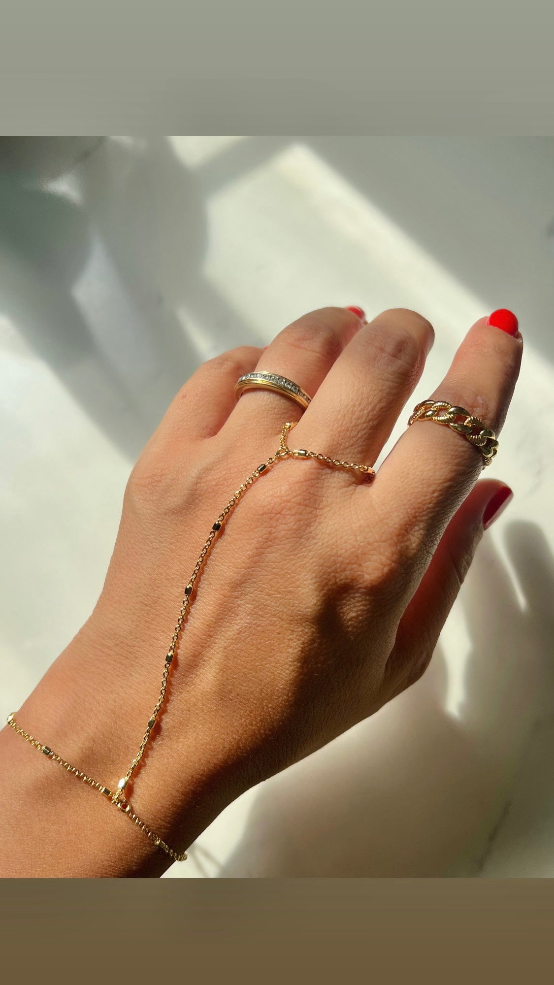 18K GP HAND CHAIN | HANDLET BRACELET