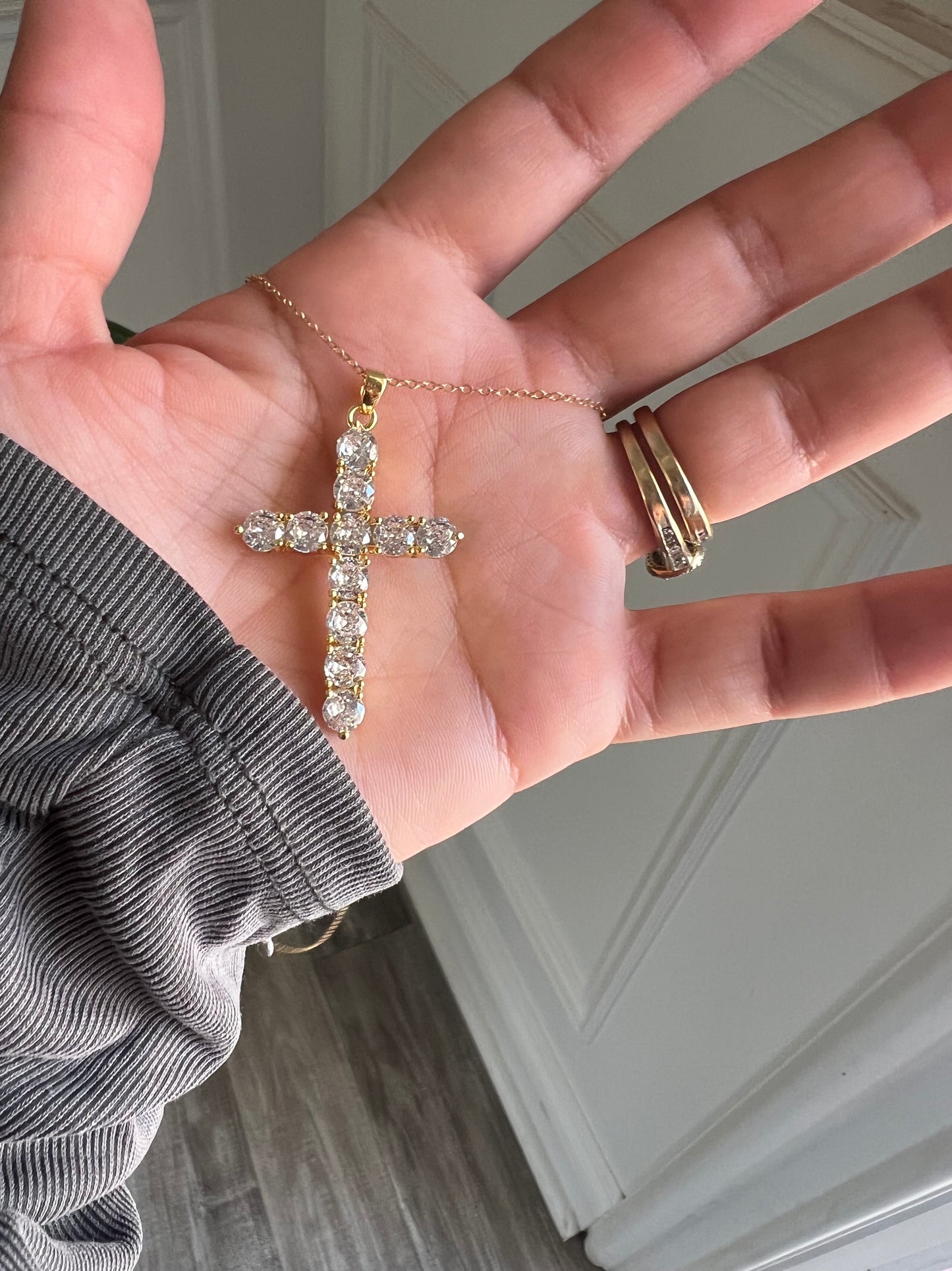 CLEAR CZ CROSS NECKLACE