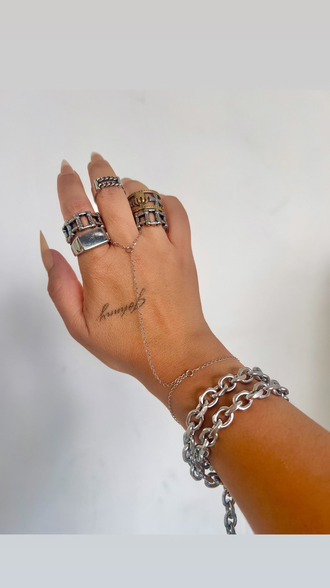 STAINLESS STEEL HAND CHAIN