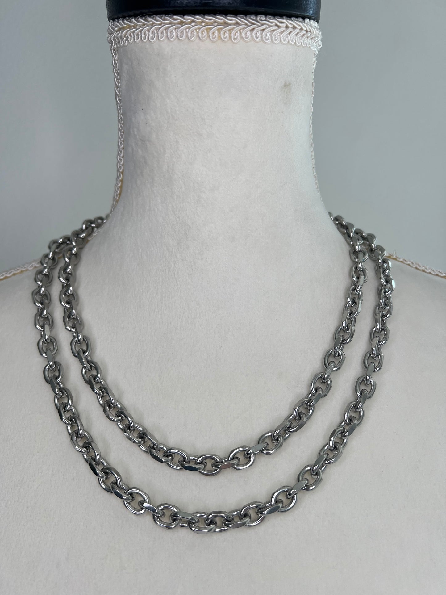 STAINLESS STEEL CHAIN