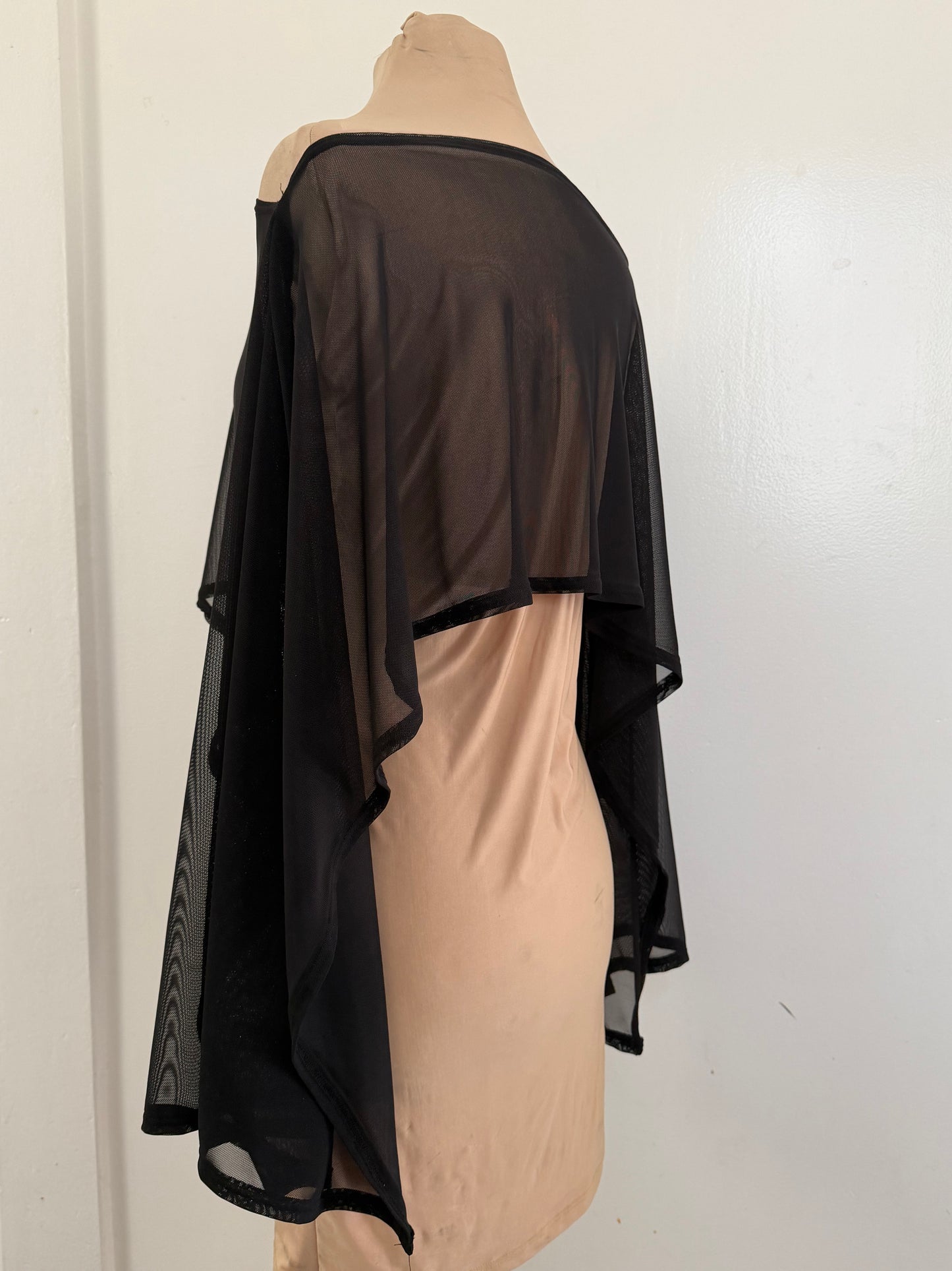Asymmetrical sheer top | poncho