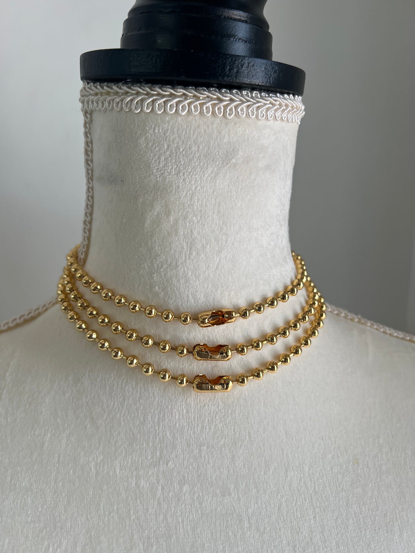 18K GOLD PLATED BALL CHAIN CHOKER