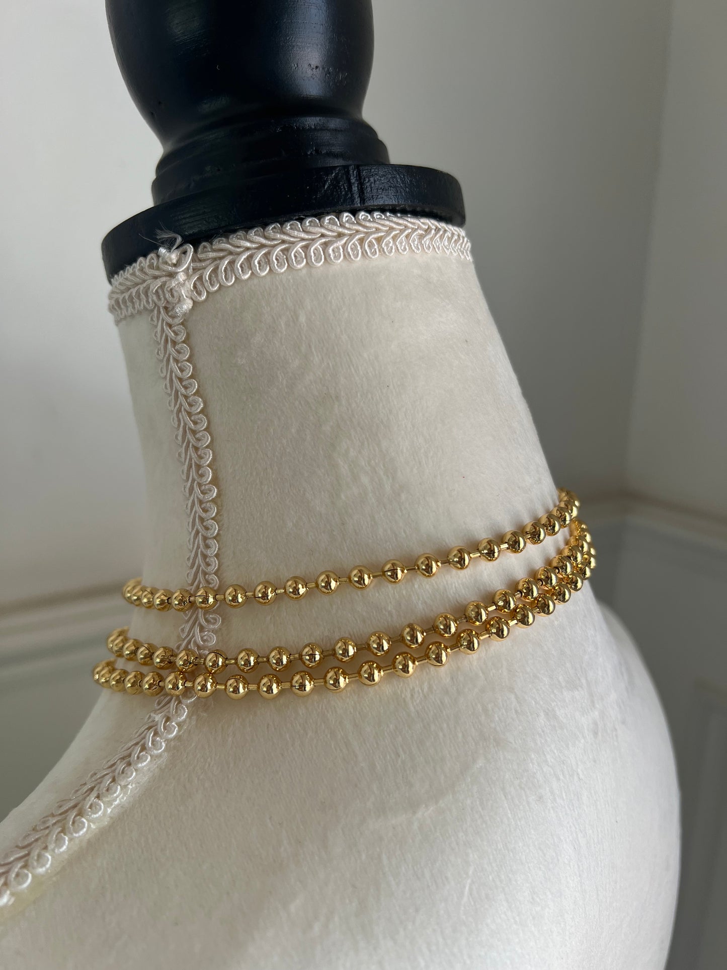 18K GOLD PLATED BALL CHAIN CHOKER