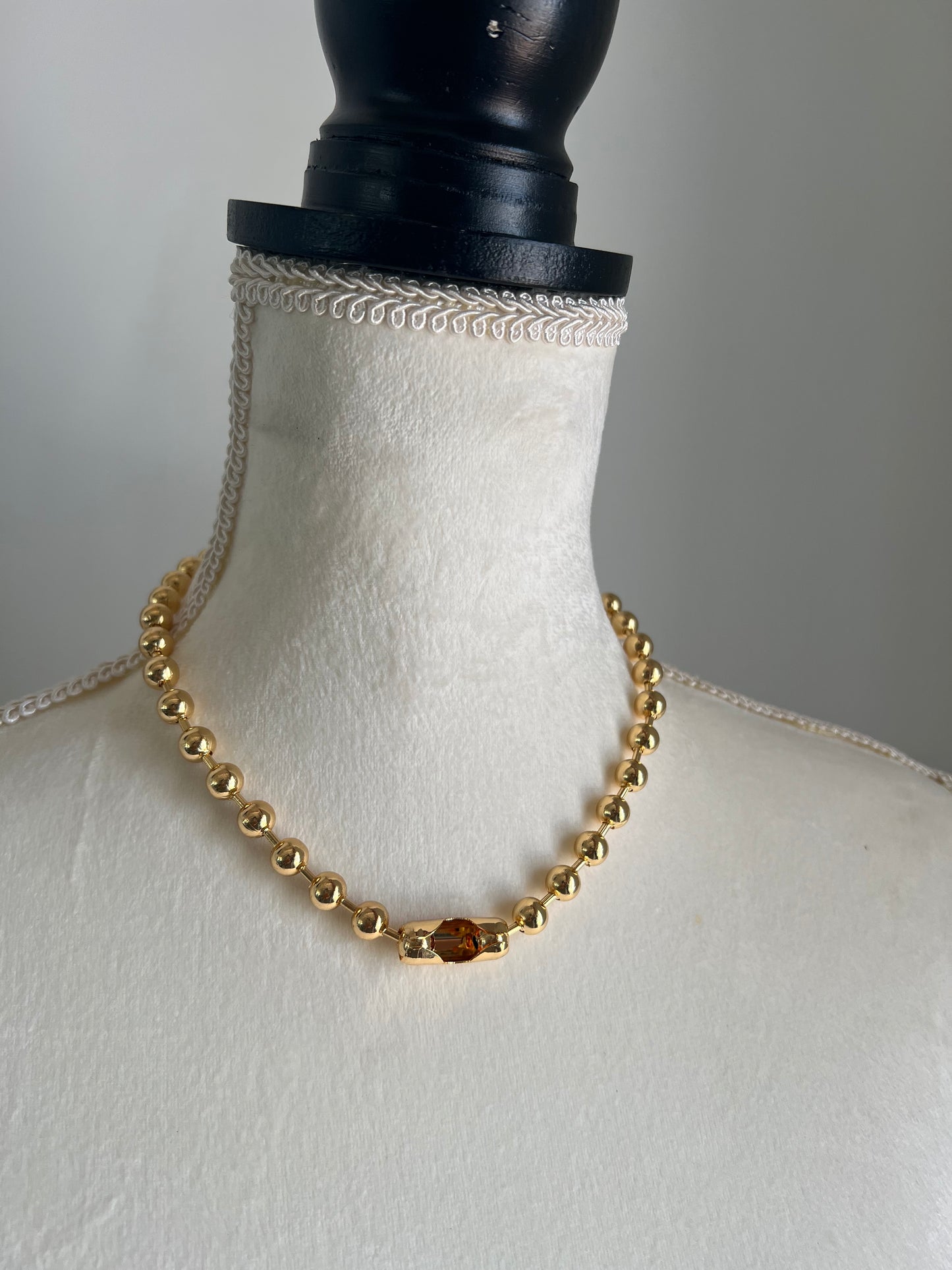 18K GOLD PLATED BALL CHAIN CHOKER