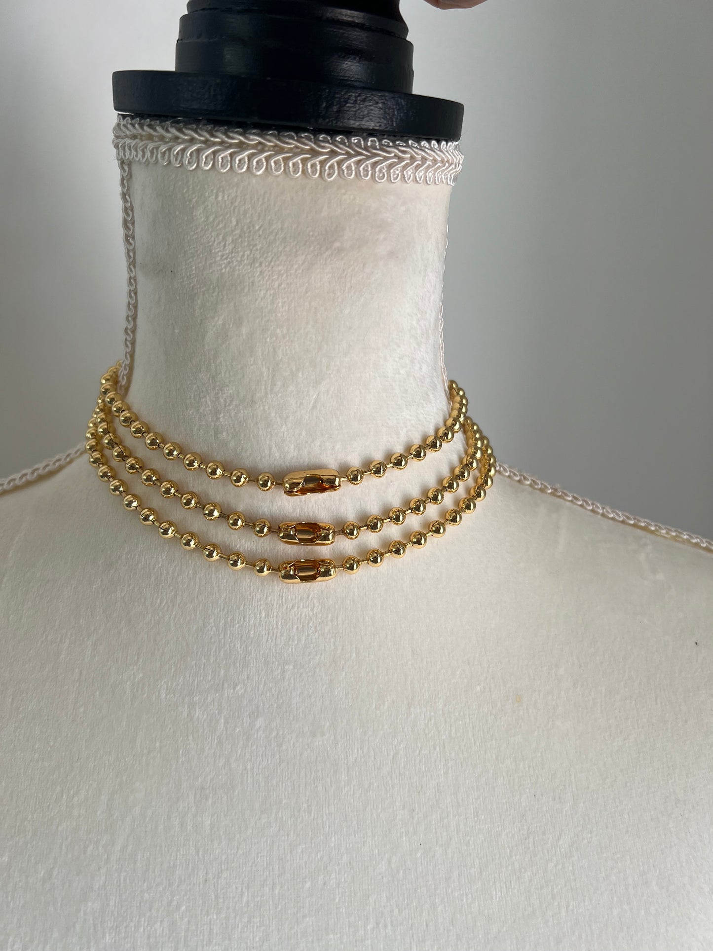 18K GOLD PLATED BALL CHAIN CHOKER